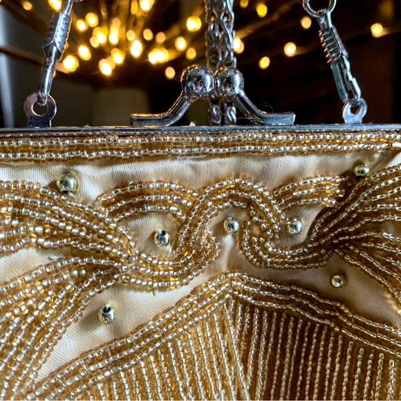 v i n t a g e :: Glam Beaded Draped Gatsby Satin Clutch Purse - Picture 3 of 13